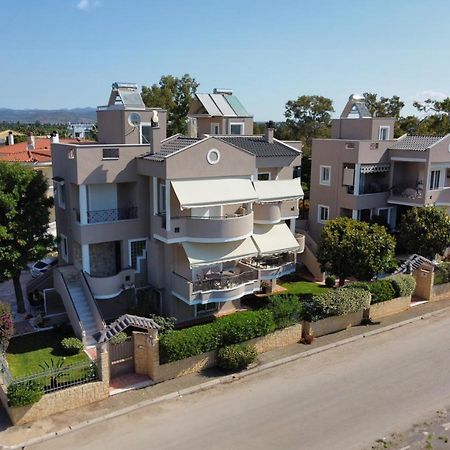 Helios: Charming Beach Home Next To Crystal Waters Néa Mákri Zewnętrze zdjęcie